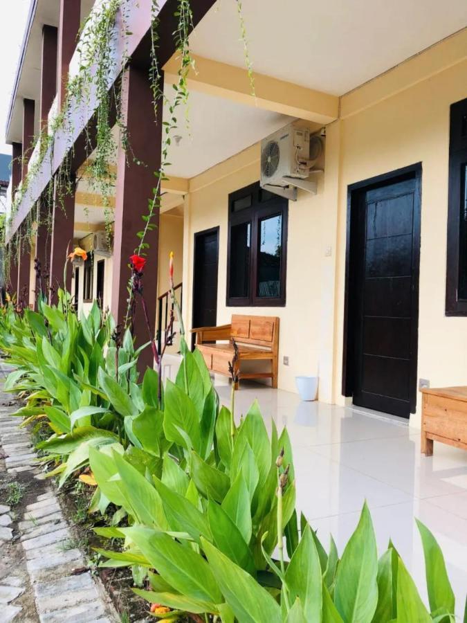 Calliandra Homestay Banyuwangi  Zewnętrze zdjęcie