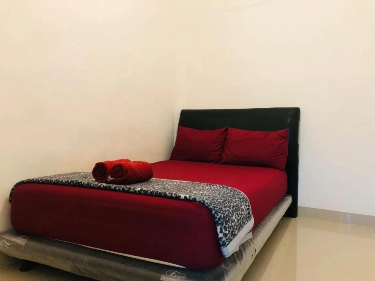 Calliandra Homestay Banyuwangi  Zewnętrze zdjęcie